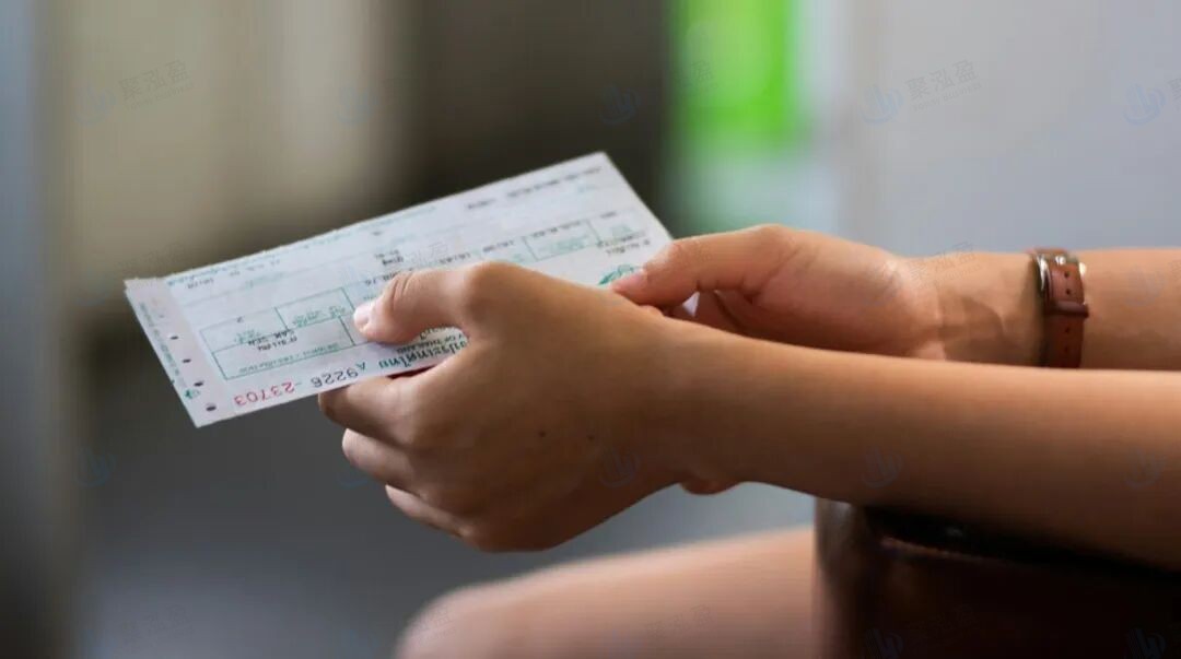 赴美华人注意！移民局新规，缴费方式变更，扣款失败将导致申请被拒